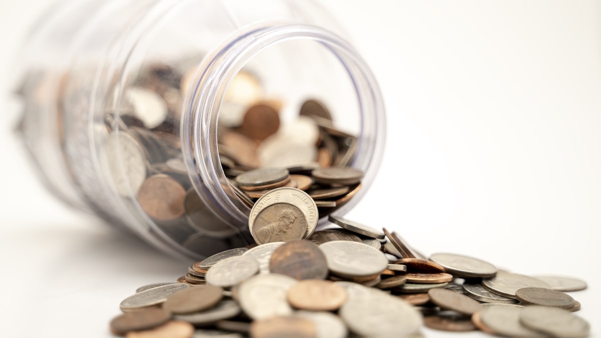 Annual executive performance bonus payment envelope and tax calculator